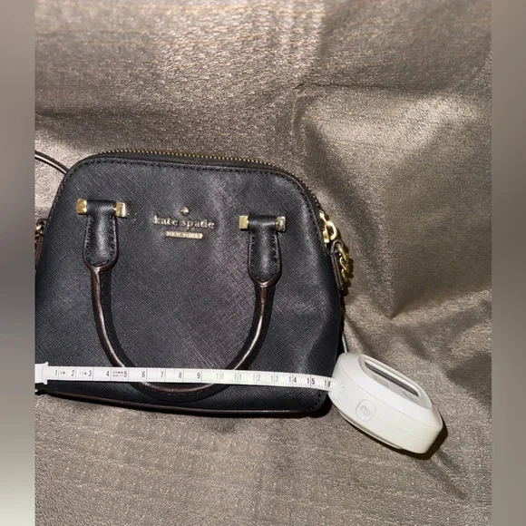 Kate Spade New York Crossbody - Cedar Street Mini Maise -Black Leather Handbag - Picture 3 of 5